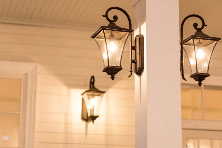 Comment bien choisir ses luminaires extérieurs
