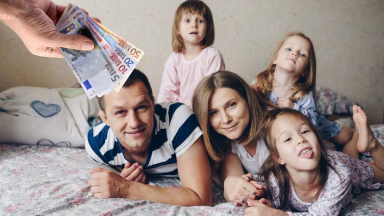 Familles avec 2, 3 ou 4 enfants ? Découvrez combien d'argent supplémentaire vous allez recevoir ce mois-ci !